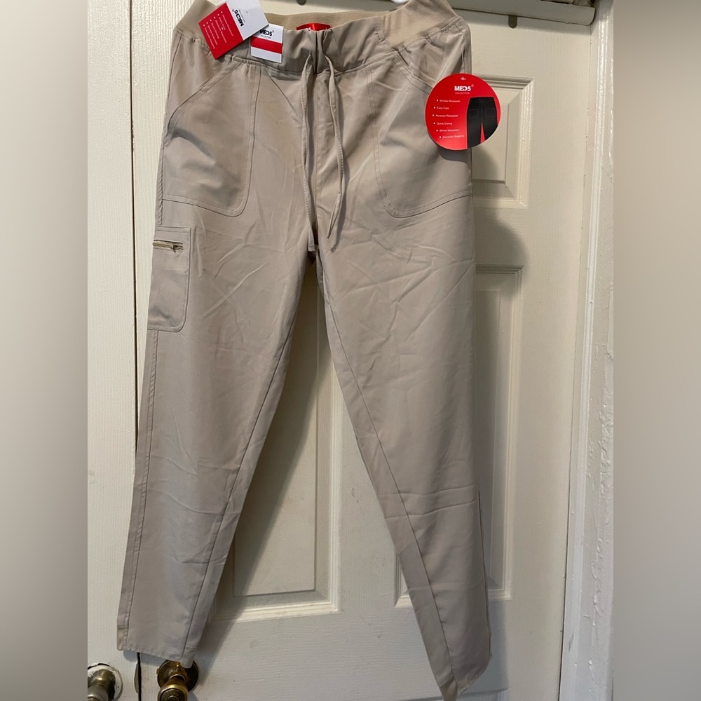 Women Champagne Scrub Jogger Pants